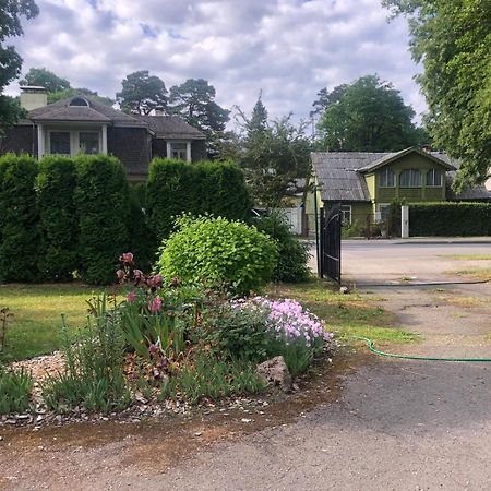 Melluzi Cottage Jūrkalne Eksteriør billede