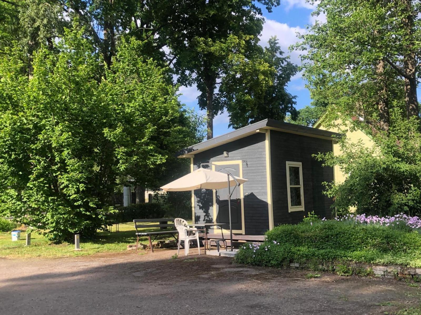 Melluzi Cottage Jūrkalne Eksteriør billede