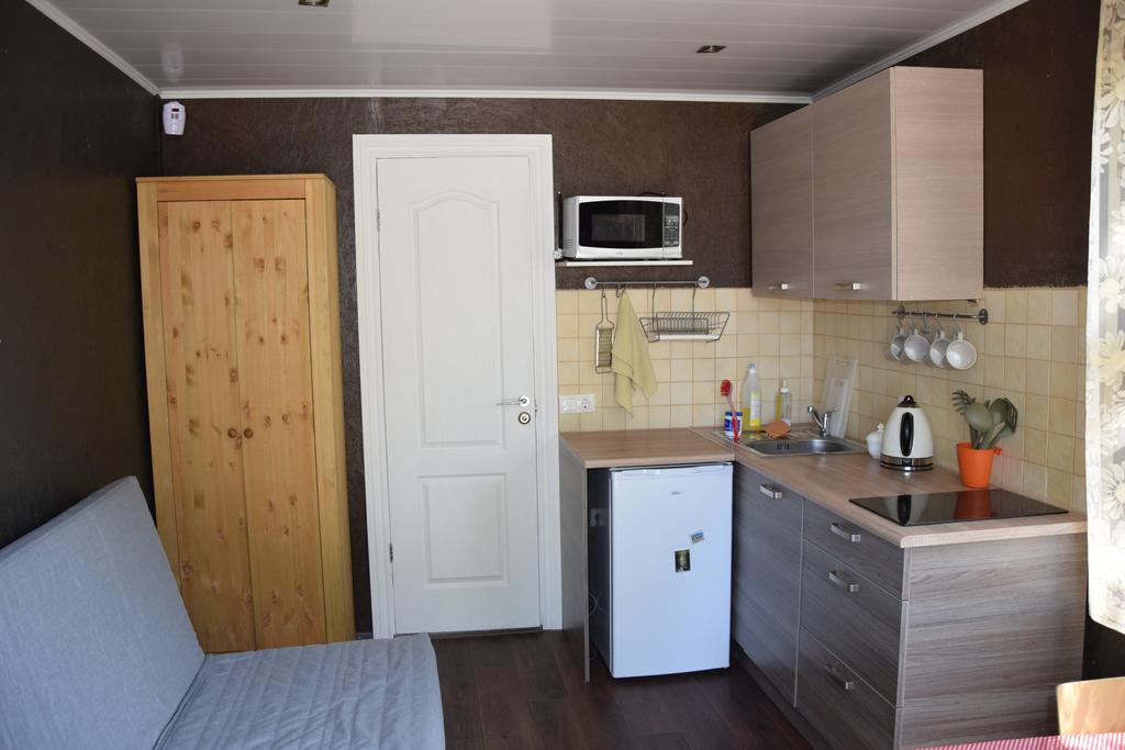 Melluzi Cottage Jūrkalne Eksteriør billede